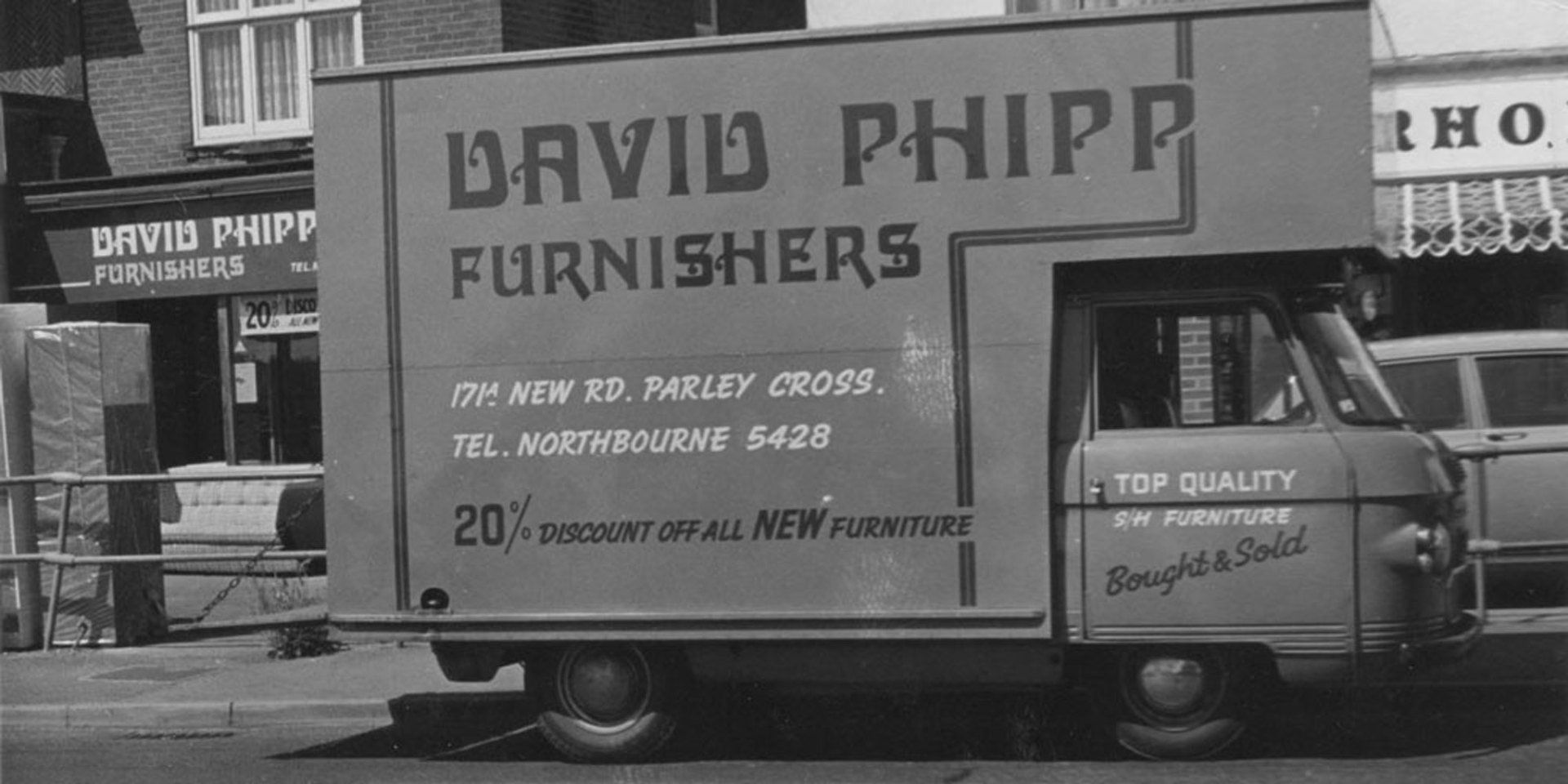 Old fashioned van at David Phipp Ferndown