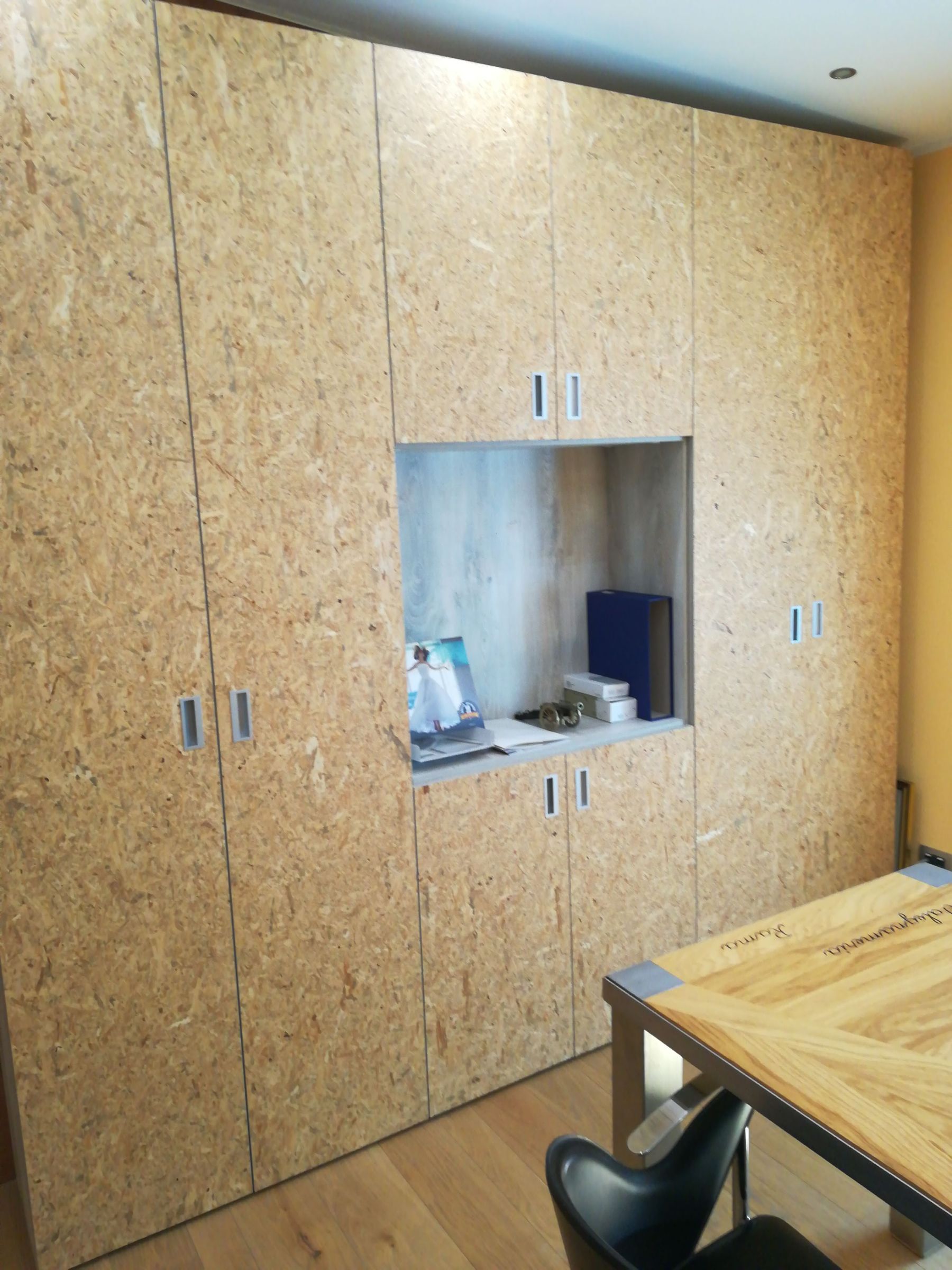 mobili in legno su misura