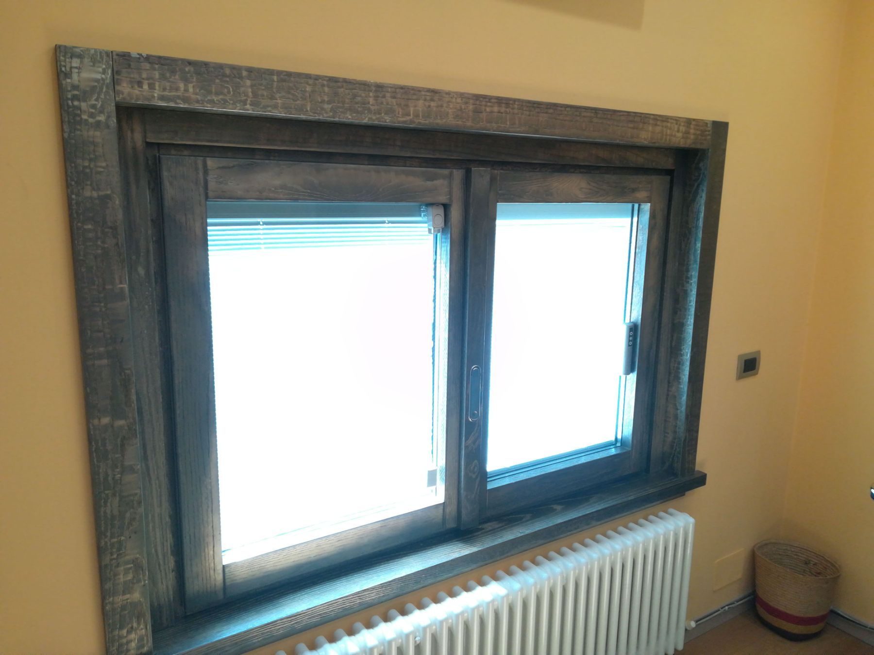 finestra rettangolare scorrevole