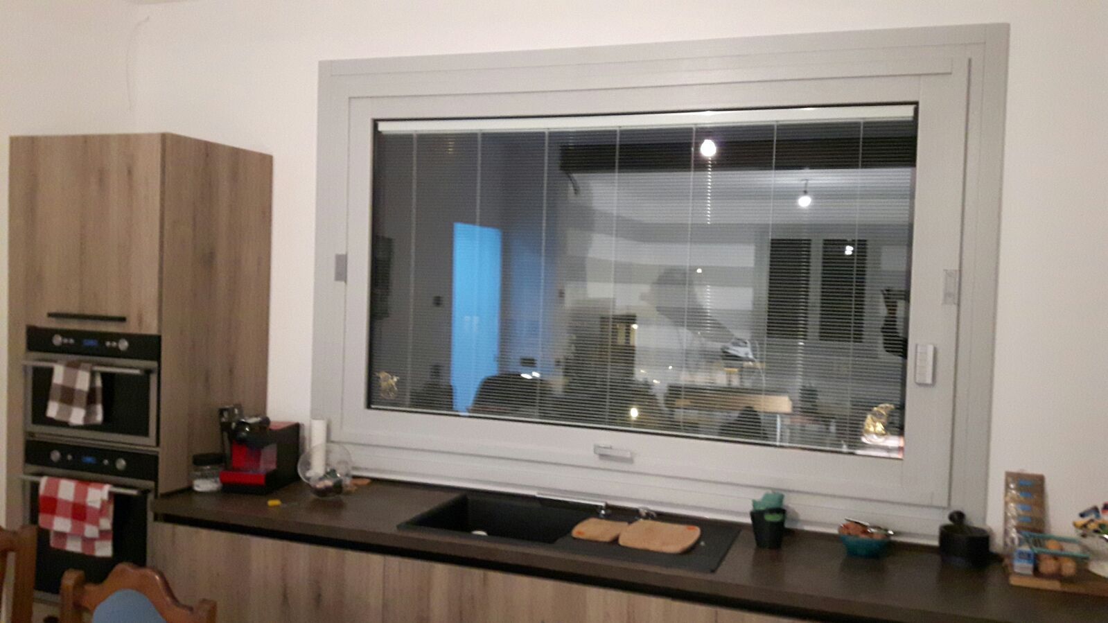 finestra rettangolare ribalta