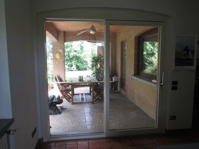 serramenti scorrevoli per interni ed esterni