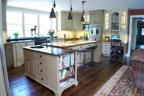 white custom kitchen - Roger S Wright Furniture LTD, Blooming Glen, PA.