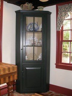 china cabinet - Roger S Wright Furniture LTD, Blooming Glen, PA.