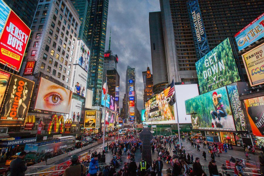 Thành phố New York với hàng triệu biển quảng cáo ngoài trời