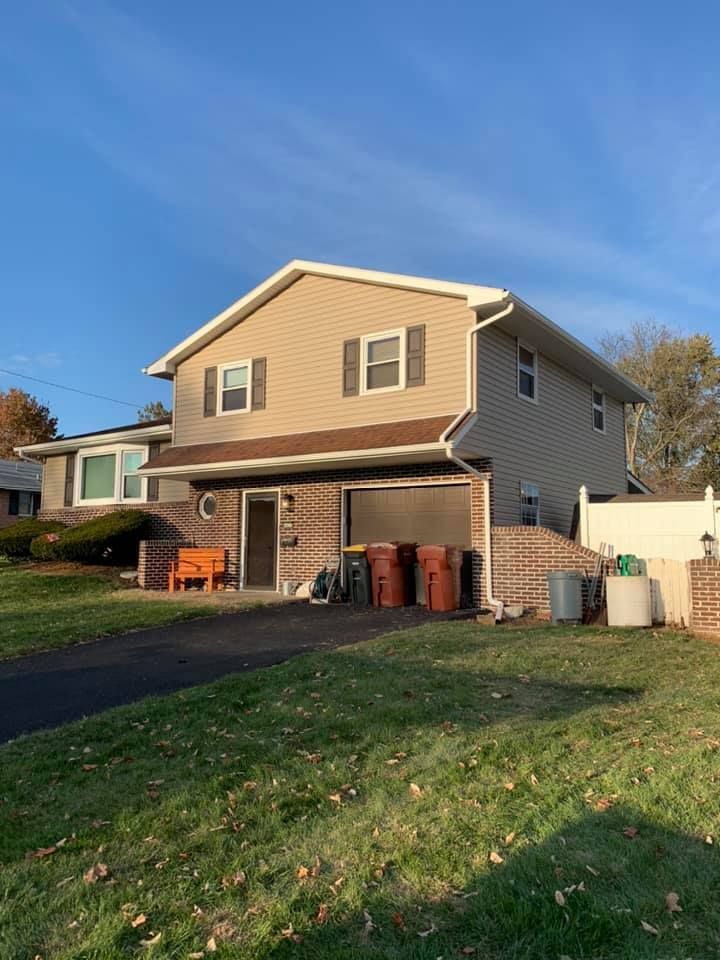 A House With Vinyl Siding - Whitehall, PA - Jimenez Contracting LLC