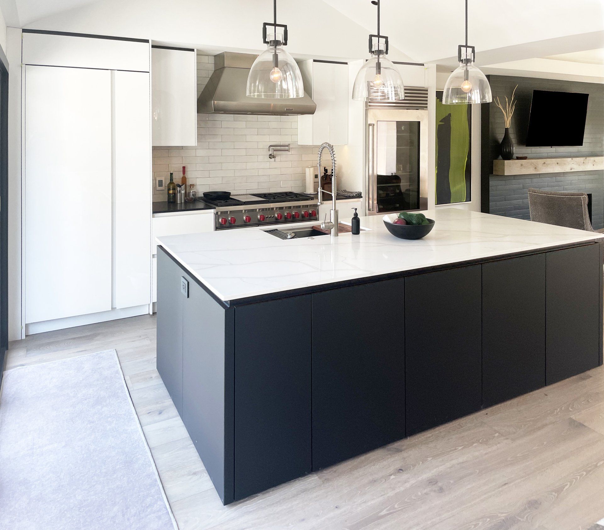 black and white kitchen back angle