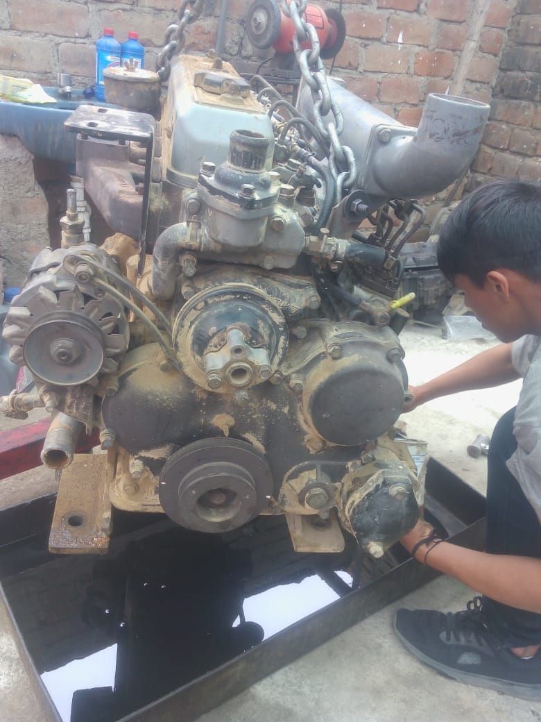 Representaciones Forklift Hns S.A.C.