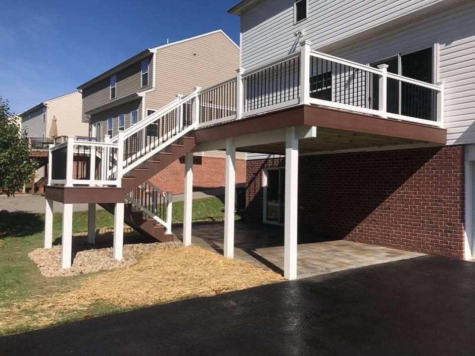 Deck Remodeling - Composite & Wood Decks