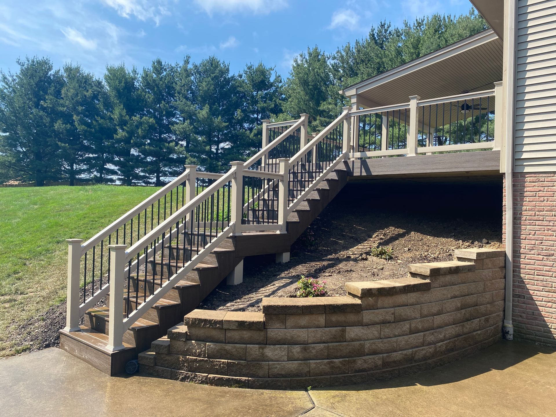 Deck Remodeling - Composite & Wood Decks