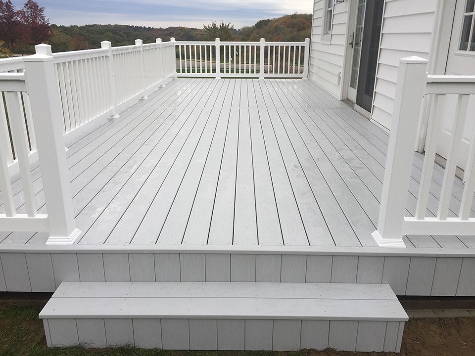 Deck Remodeling - Composite & Wood Decks