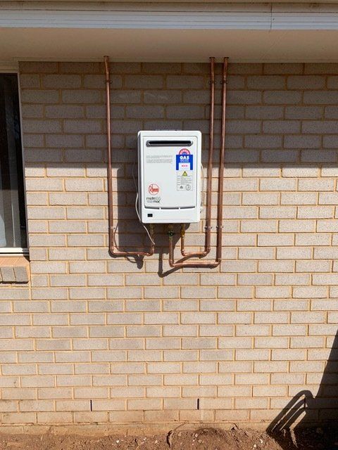 A Hot Water System Installed on a Property in Dubbo — Mainline Plumbing & Civil Pty Ltd In Dubbo, NSW