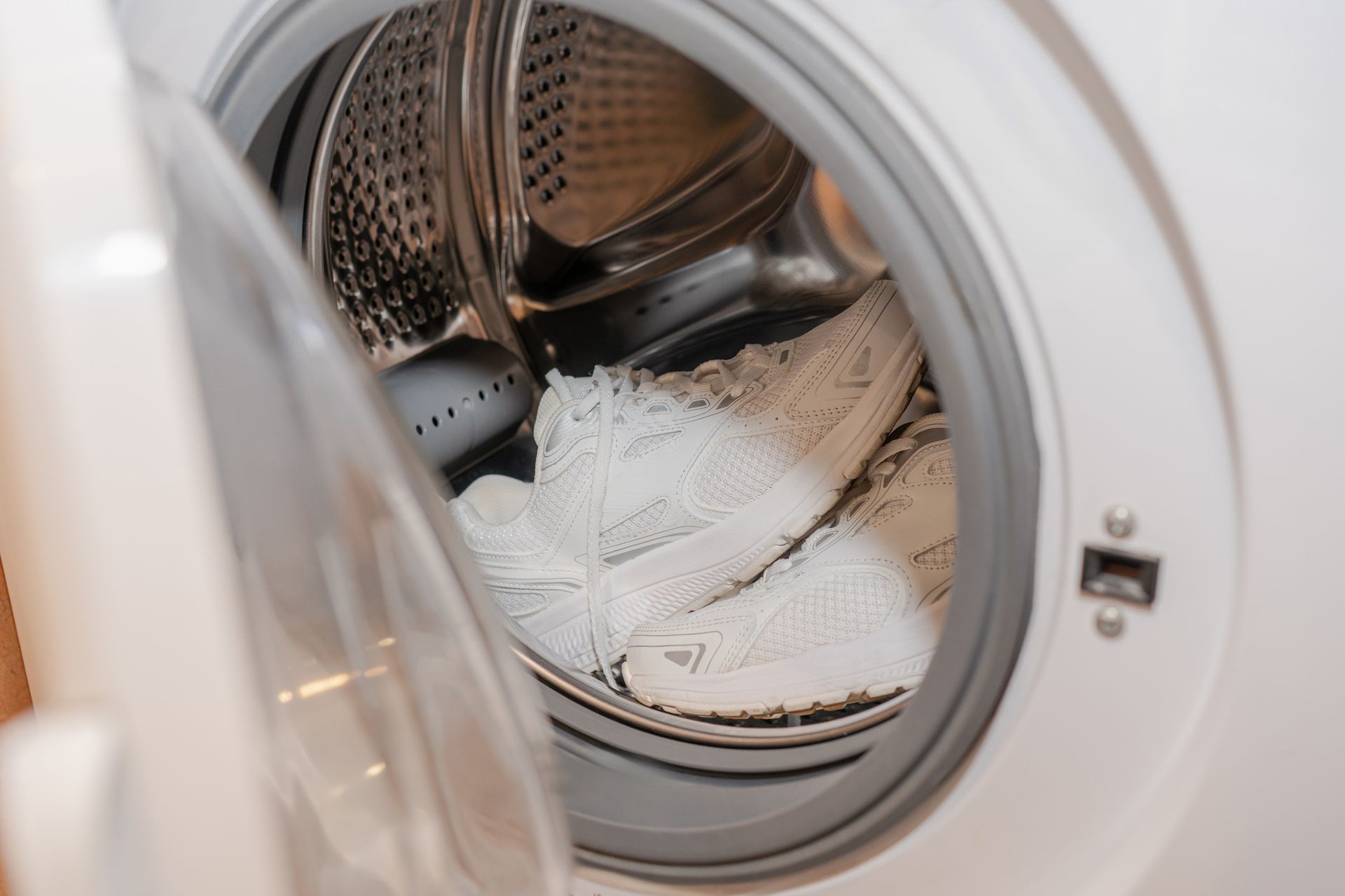 lavaggio scarpe