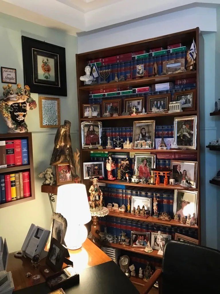 Mobile studio legale Valguarnera