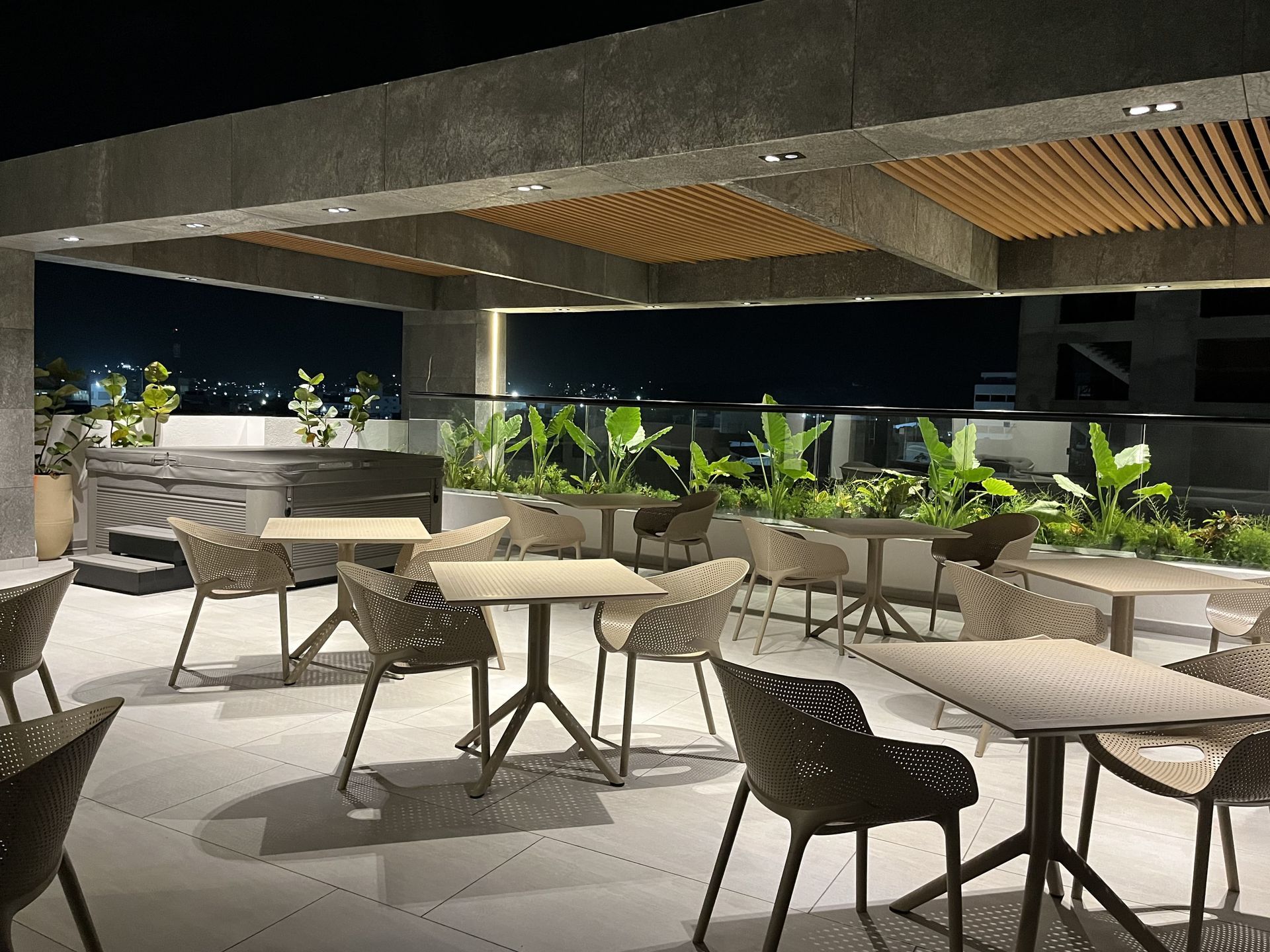 restaurante hotel delamar