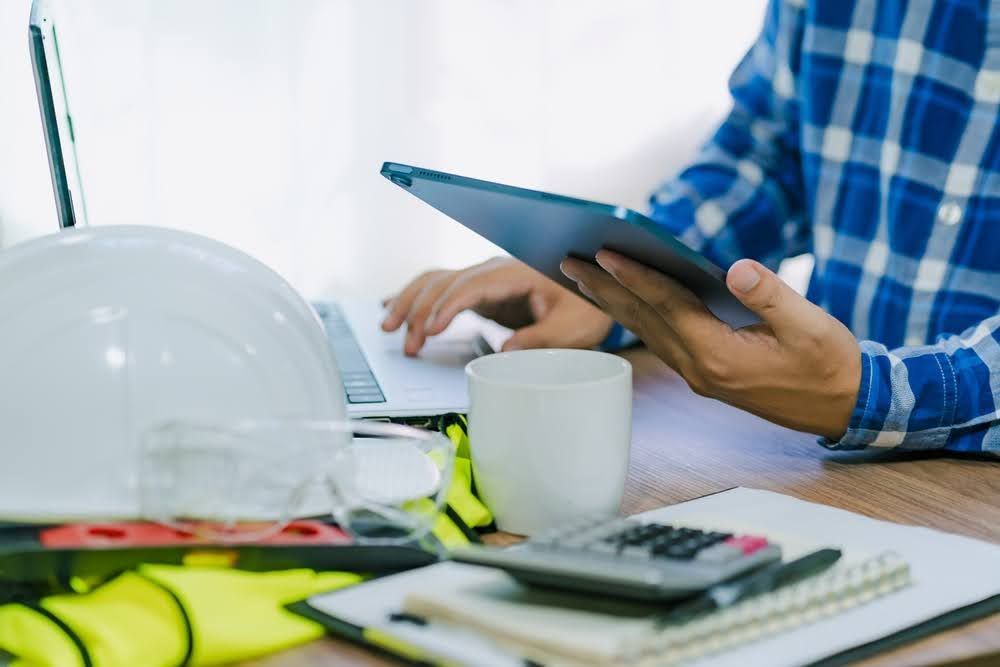 Large-scale construction budgeting.