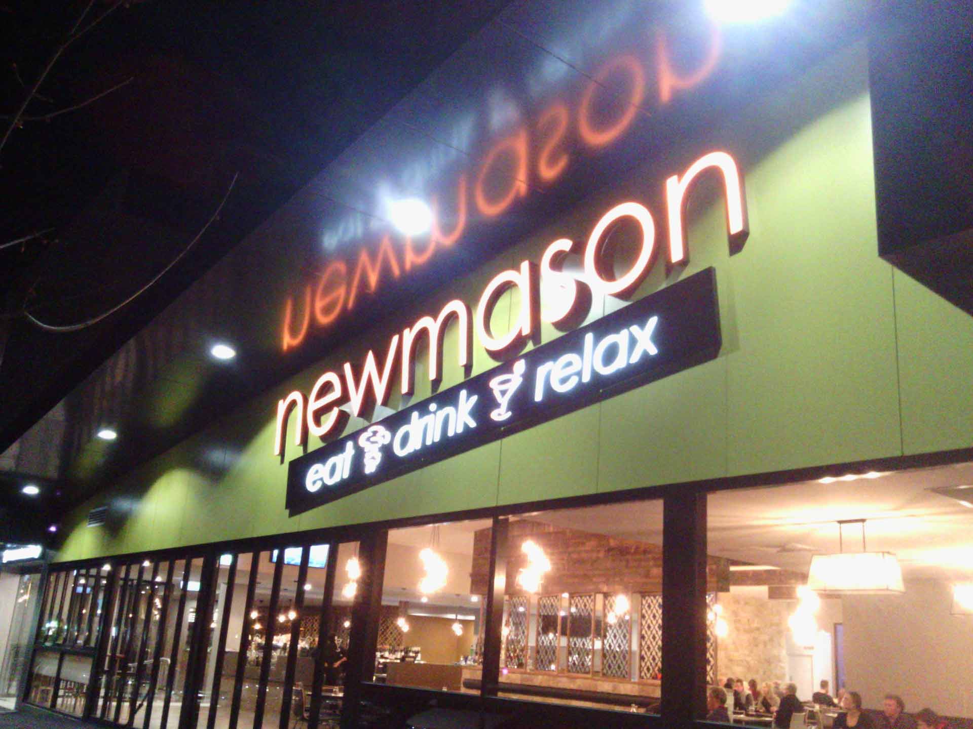 Commercial & Industrial Signs15