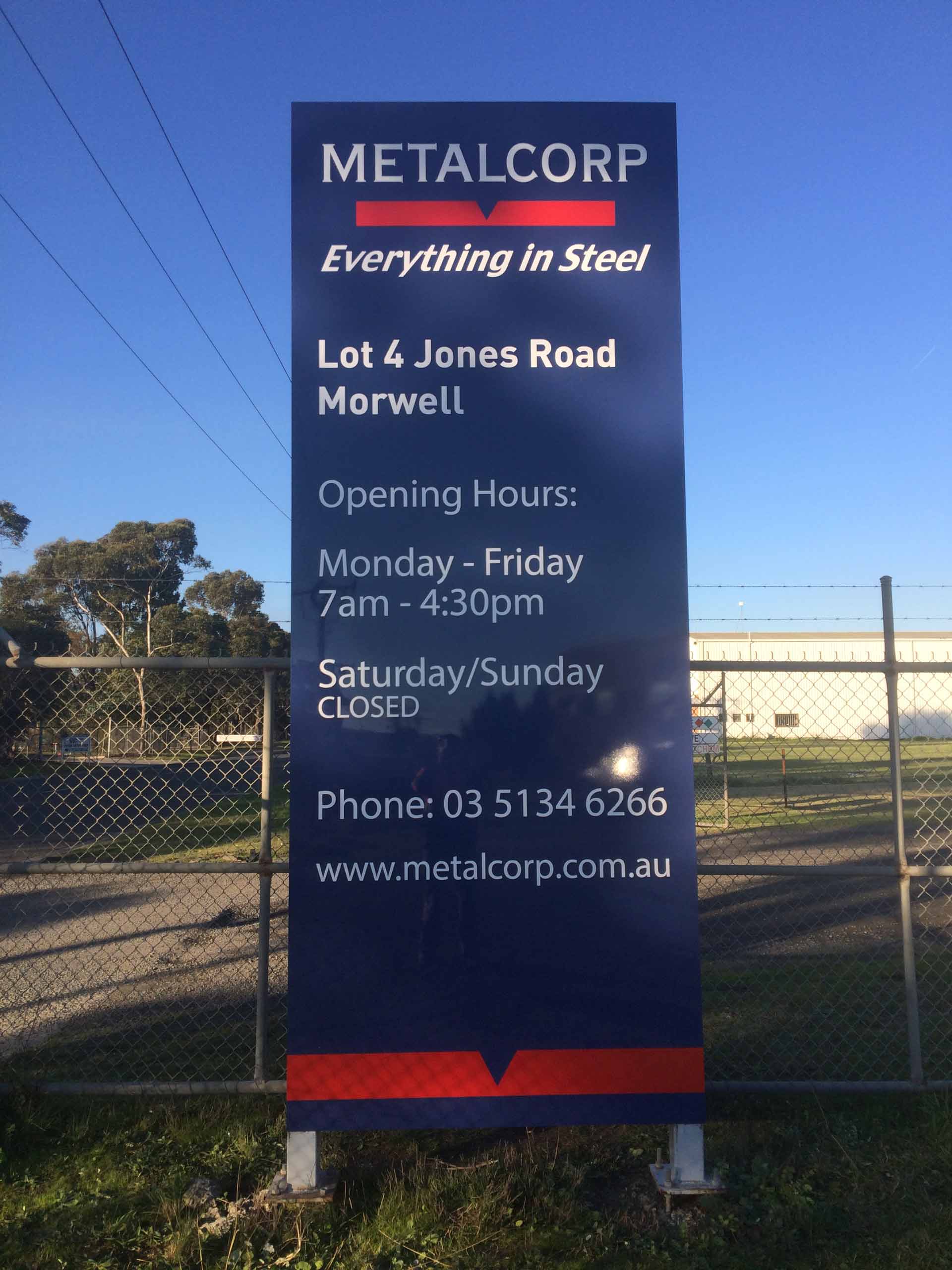 Commercial & Industrial Signs13