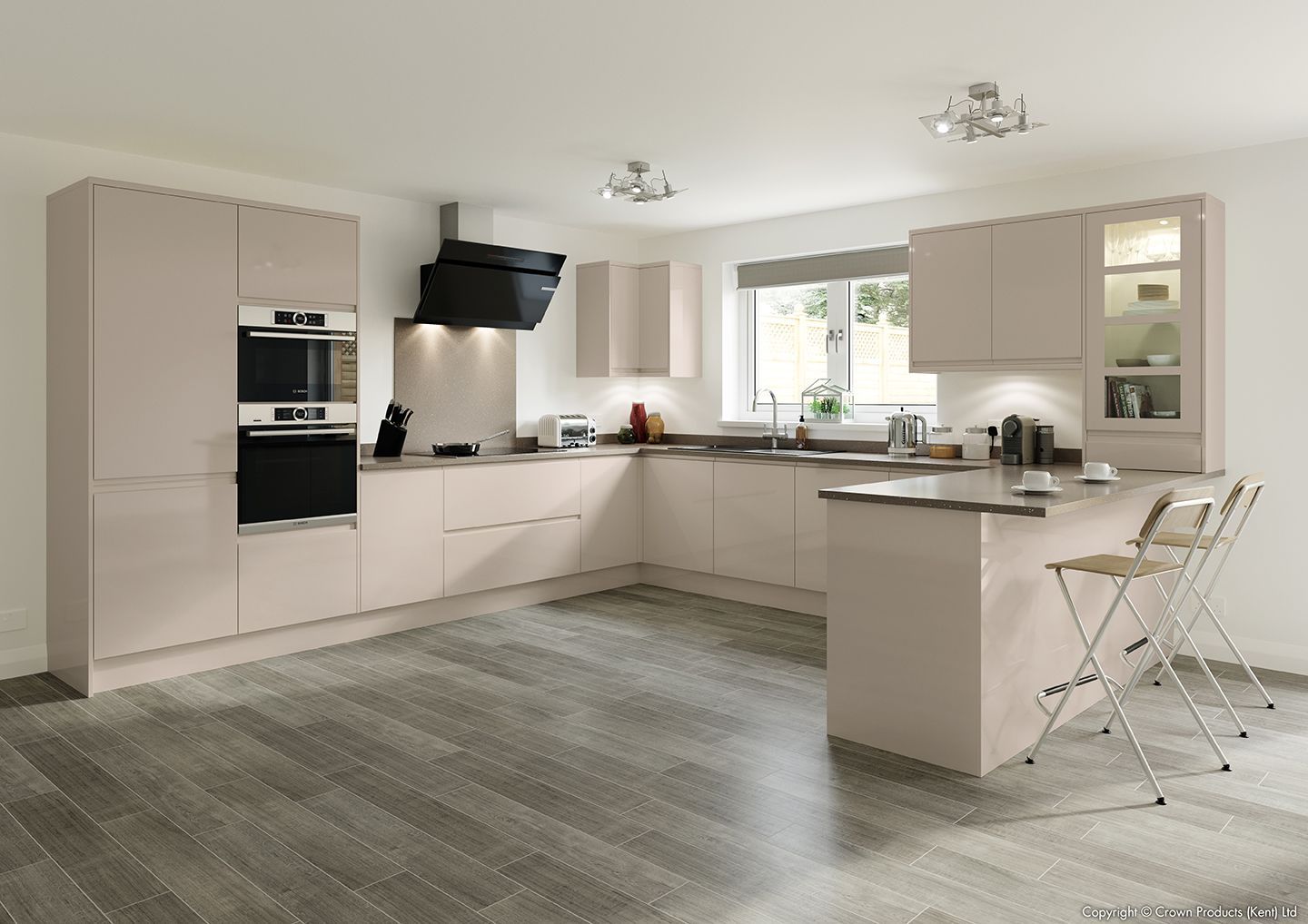 Crown and Lifestyle 7