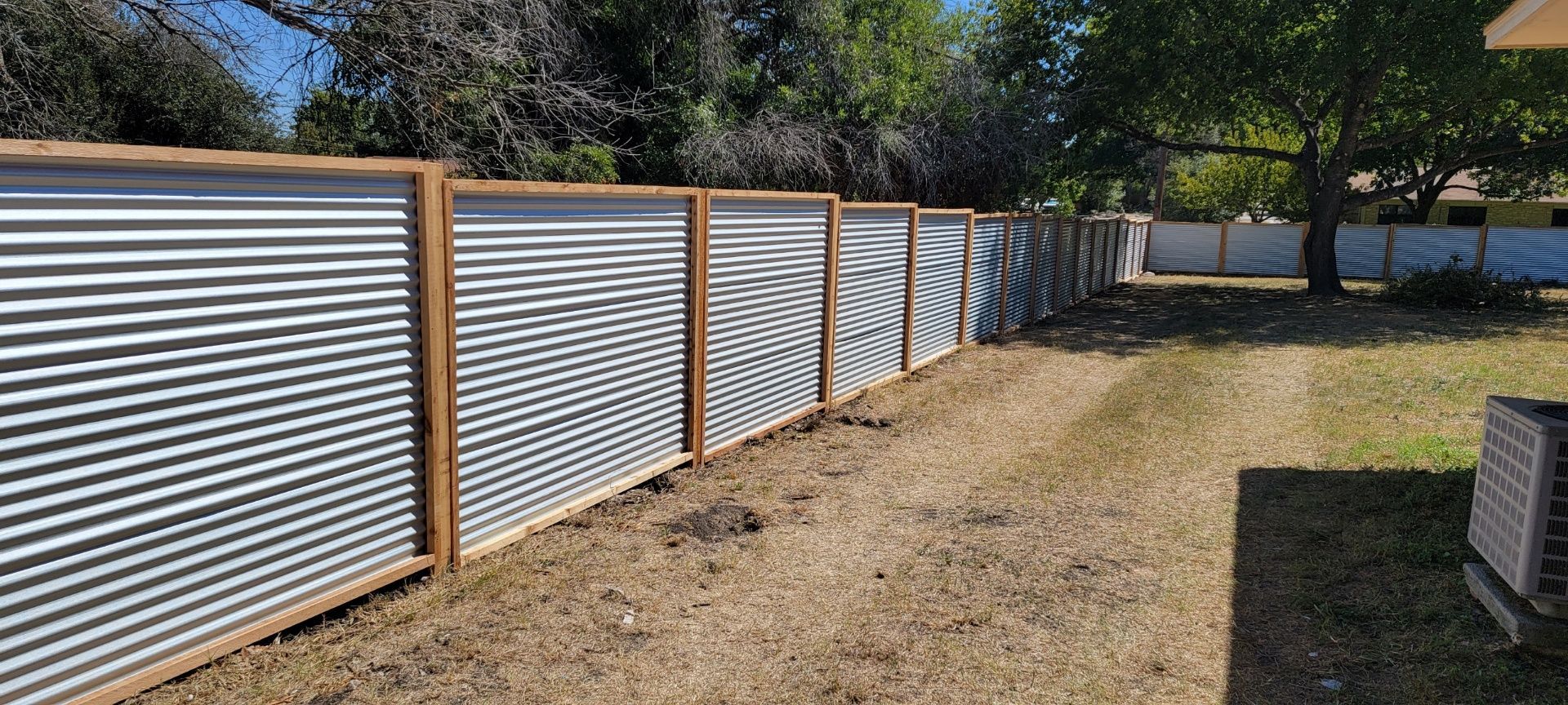 corrugated-fencing