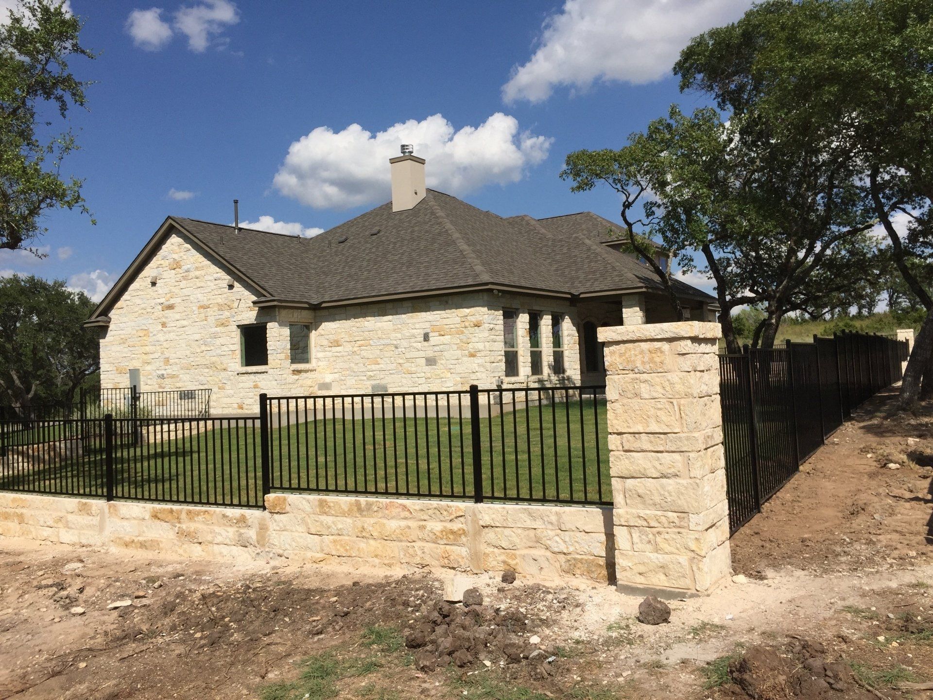 rock-columns-and-footers
