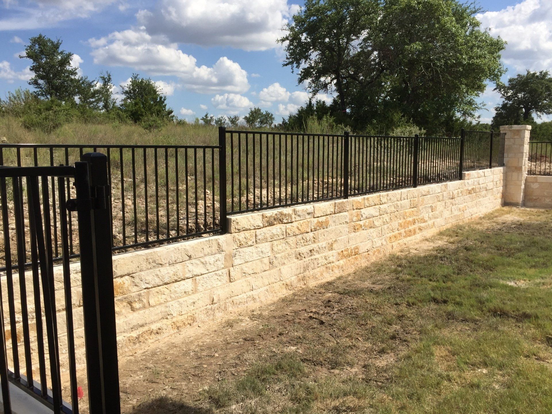 rock-columns-and-footers