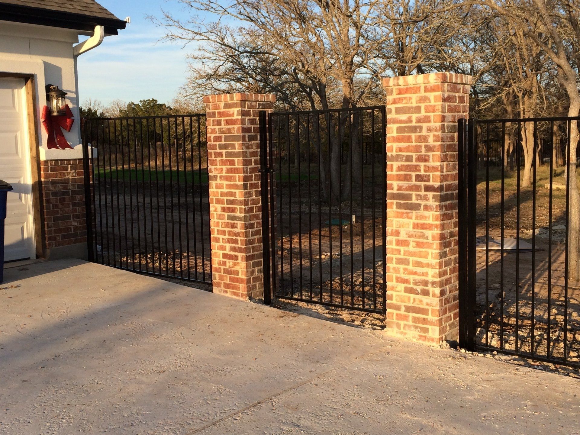 rock-columns-and-footers