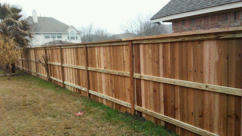 Cedar Fencing in Texas | Pflugerville Pfence Company