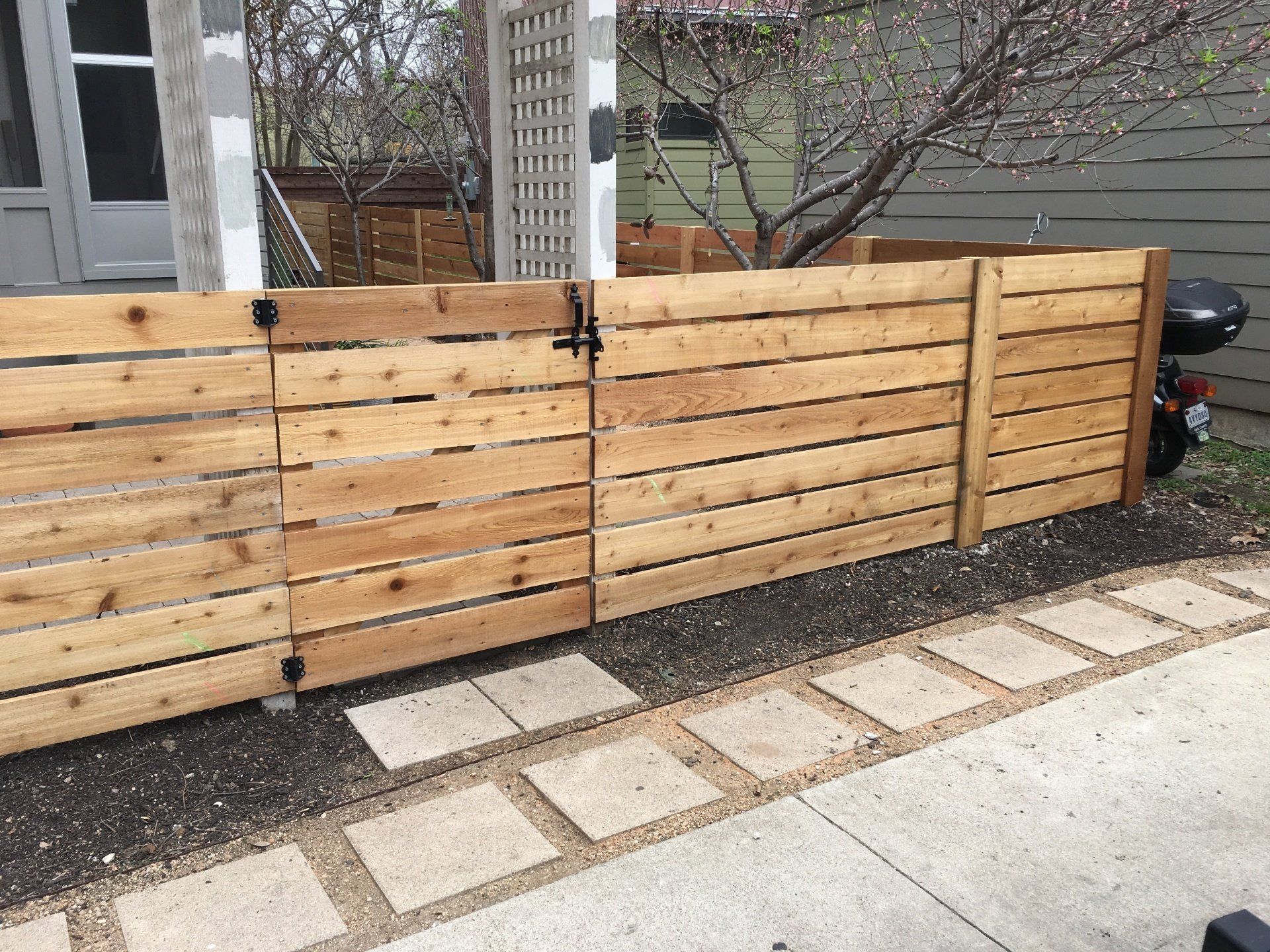 Horizontal Privacy Fences