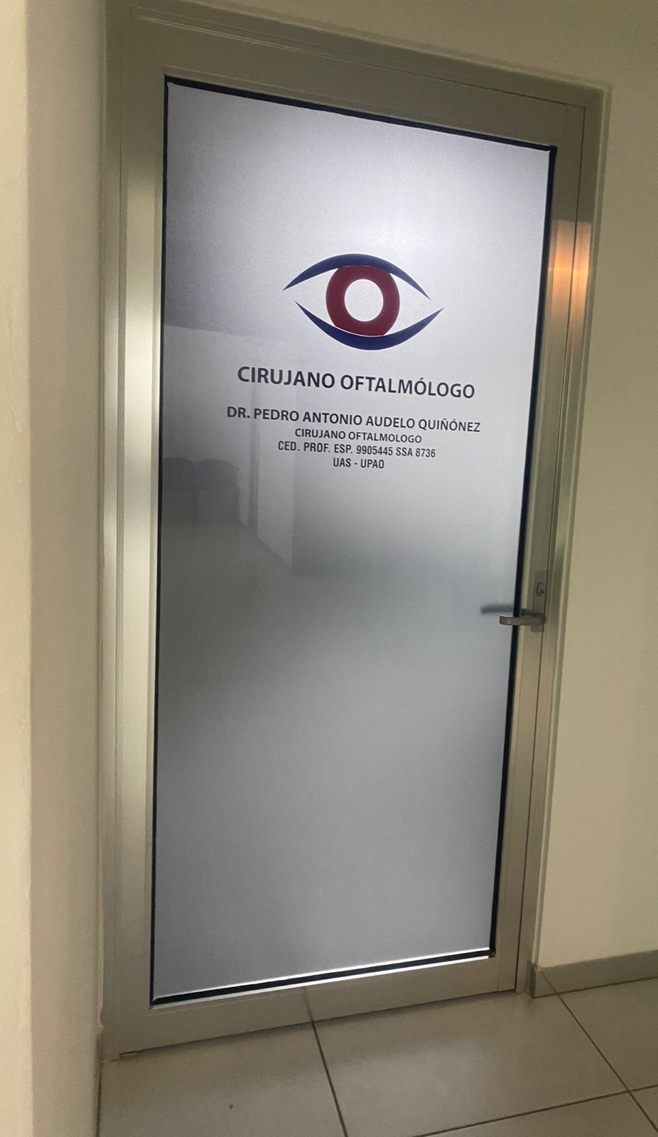 Dr. Pedro Antonio Audelo Quiñonez - ESTRABISMO