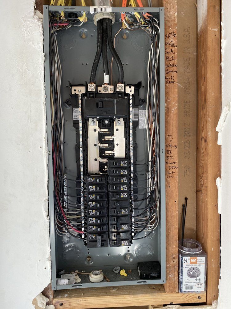 Gallery Image | Nominal Voltage