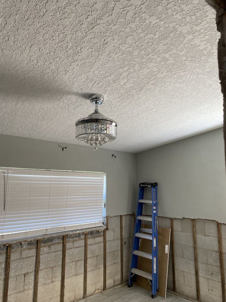 Gallery Image | Nominal Voltage