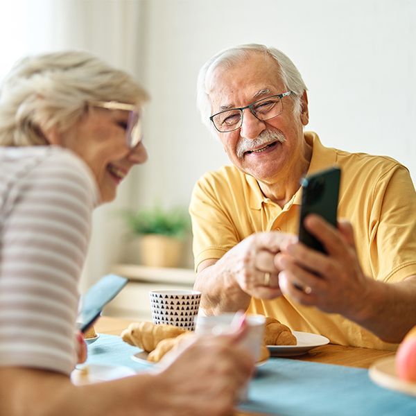 How to Engage Seniors on Digital Platforms