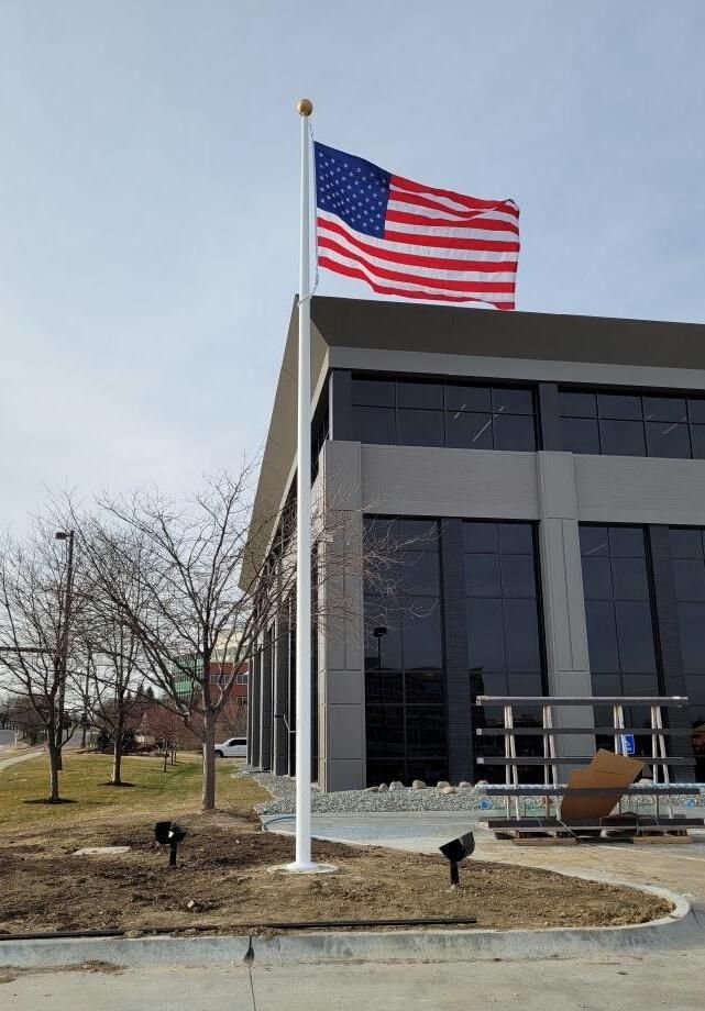 30'x6 White Independence— Omaha, NE — A -1 Flags, Poles, and Repair