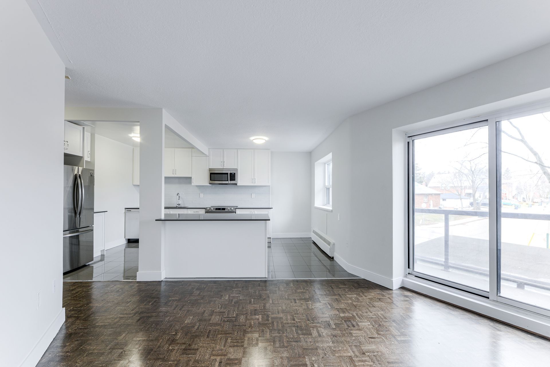 245 Lakeshore Drive Rental Apartments in Etobicoke