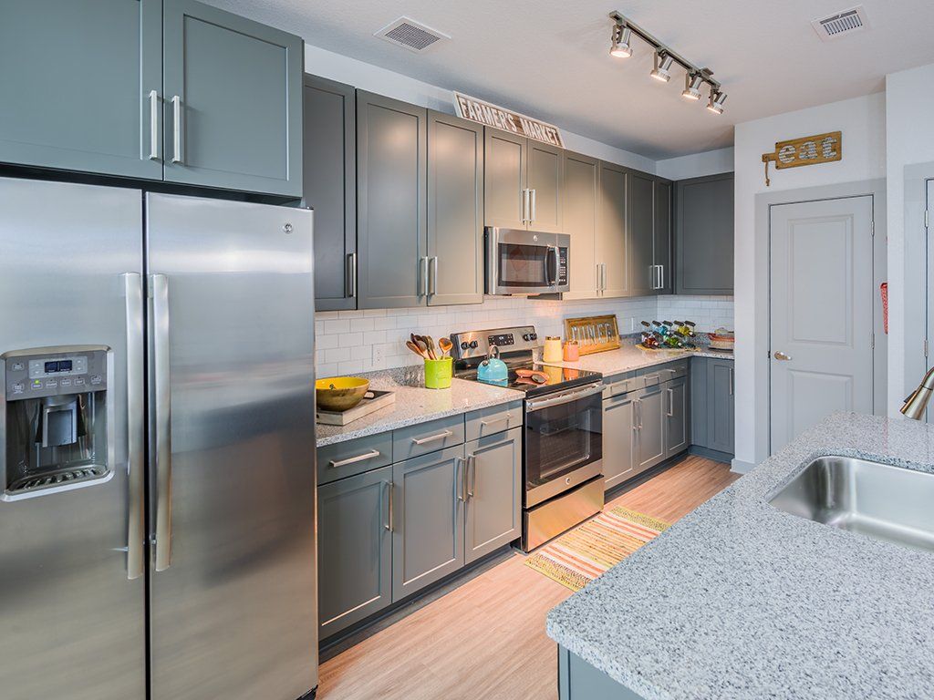 Kitchen with Granite Countertops | The District