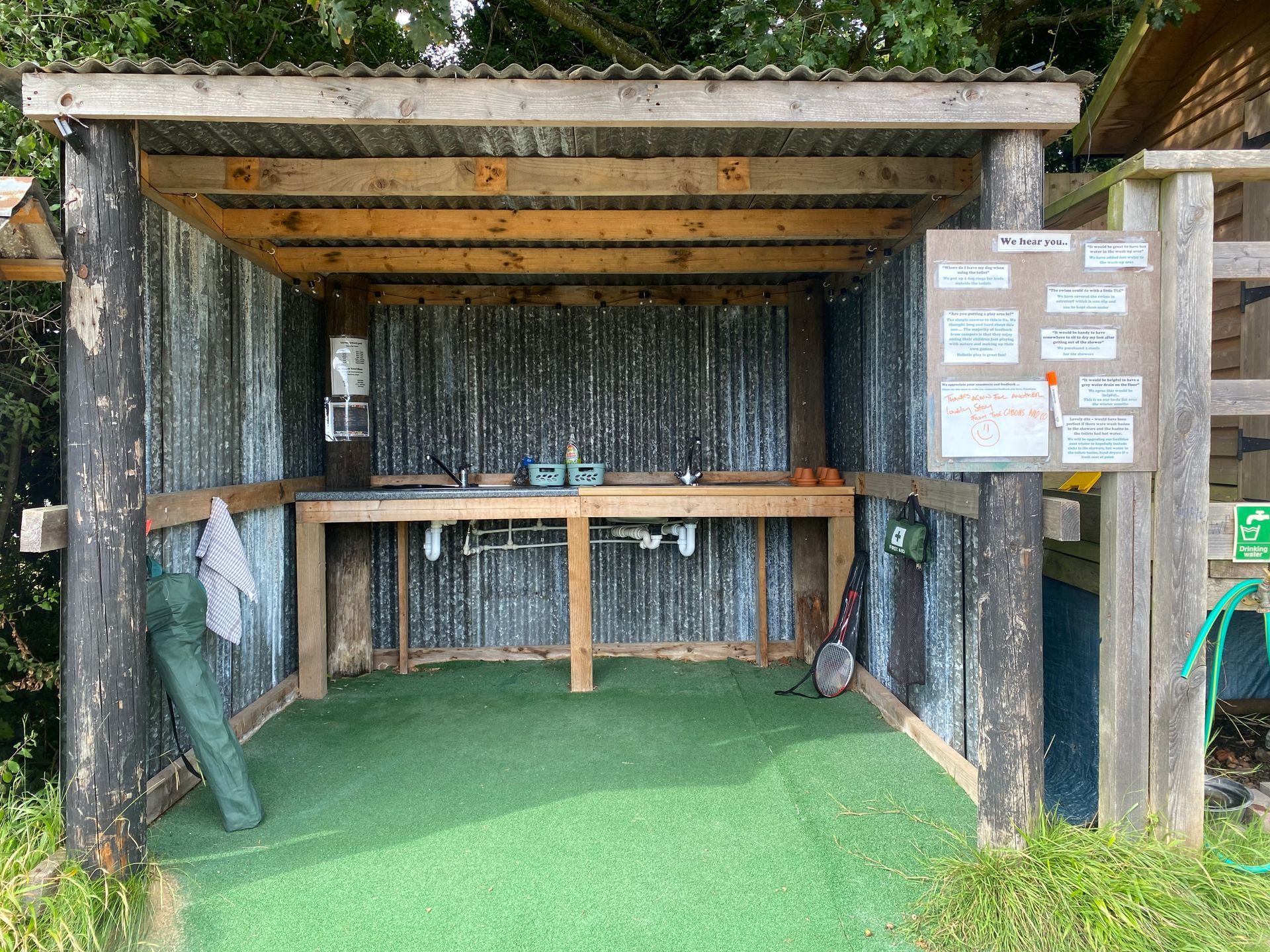 Hot water washing up area