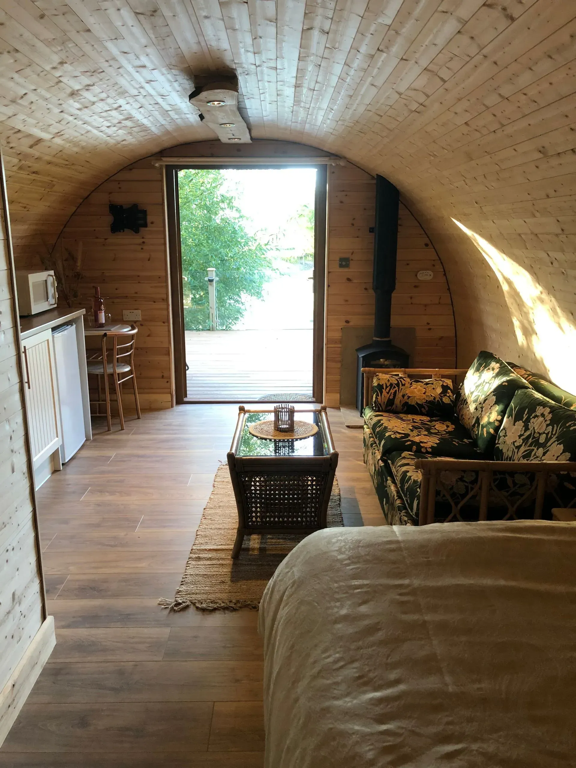 Beautiful lake views from your bed