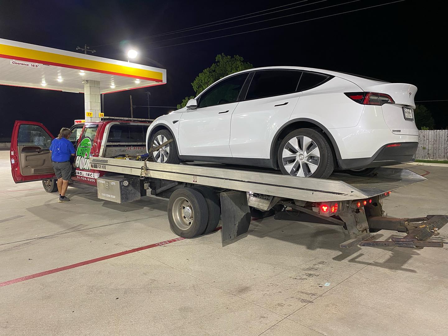 Electric Car Towing