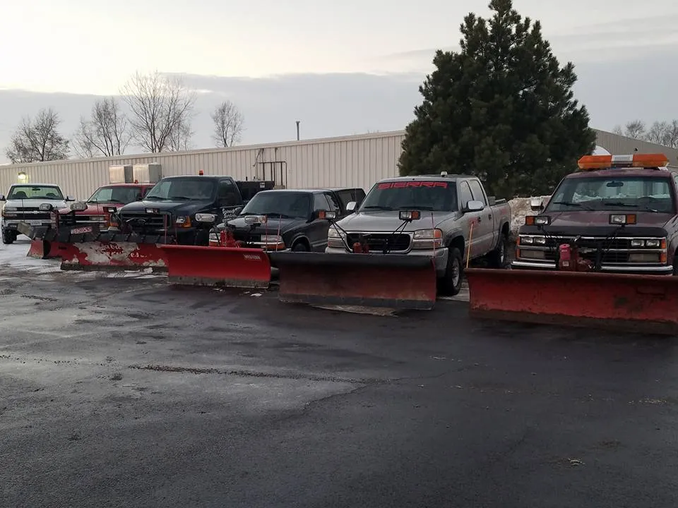 Guaranteed Auto Repair - Fleet Repair in Machesney Park, IL 