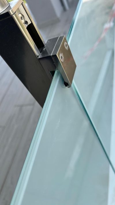 PARTICOLARE CORRIMANO