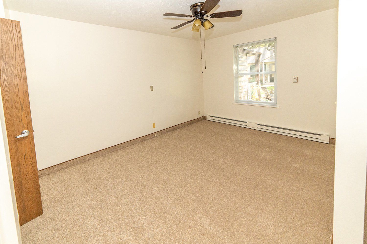 Empty Apartment Room — Peoria, IL — St. Sharbel Village Apartments