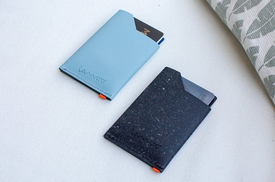 RECYCLED LEATHER BUSINESS CARDS HOLDER