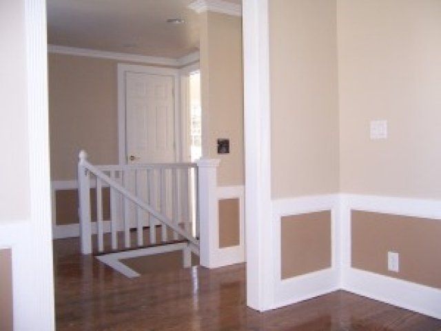 Landing of 308 S 49 St | DiBar Enterprises