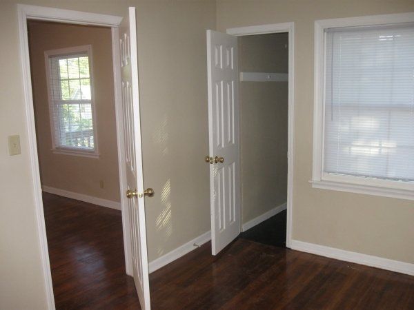 Living space in 3312 Howard St, DiBar Enterprises.