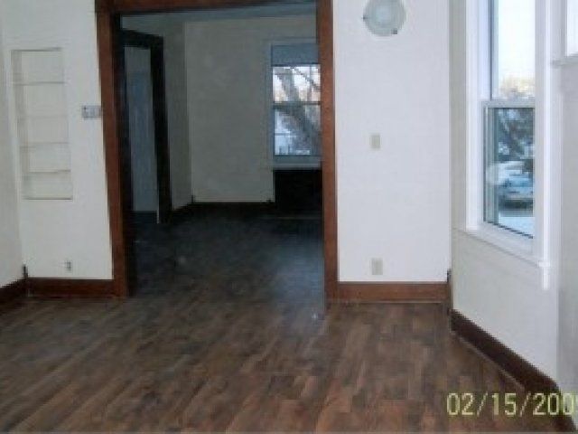 Interior of 842 S 35 Ave | DiBar Enterprises