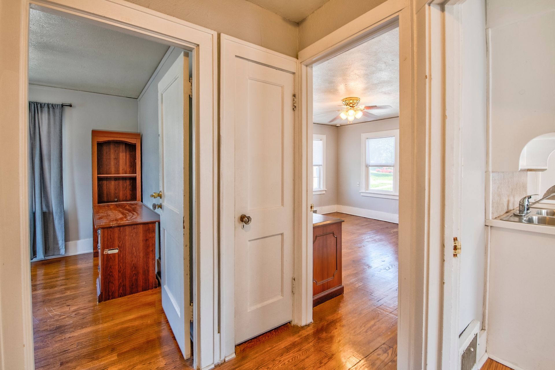 563 s 35th street interior