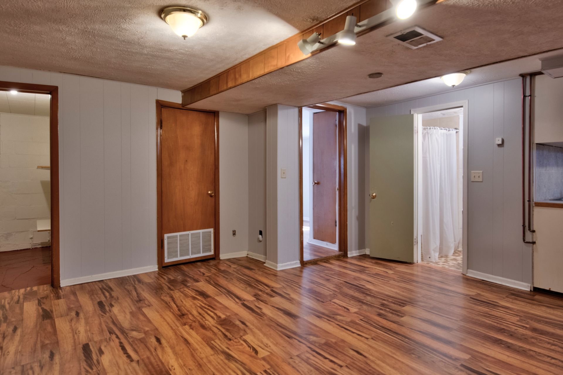 563 s 35th street interior