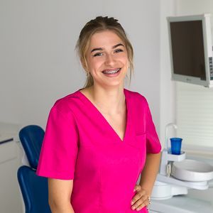 Angelina Bauhofer, Zahnarztpraxis Dr.med. dent. Maria Stadler-Leiner, MSc