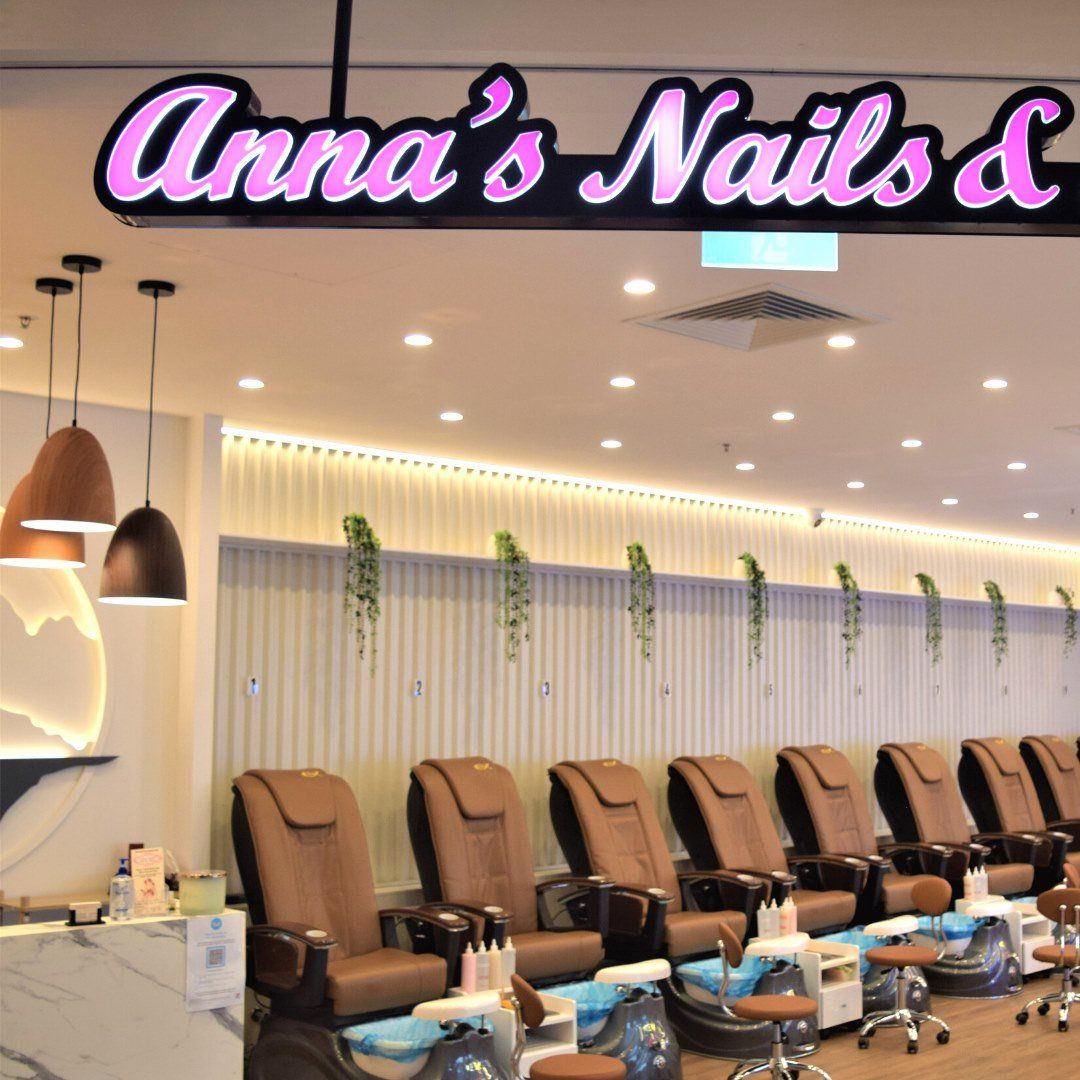 Anna's Nails & Beauty