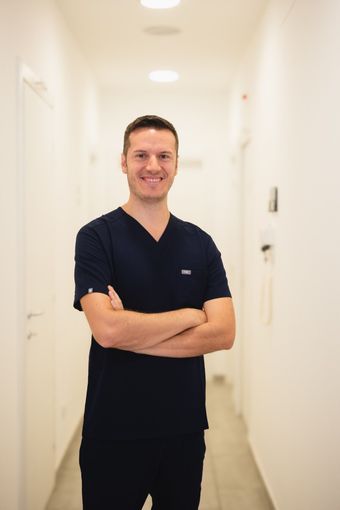 Dott. Lorenzo Iocca parodontologia, conservativa, endodonzia, protesti Studio dentistico Iocca